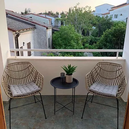 Arena Apartment