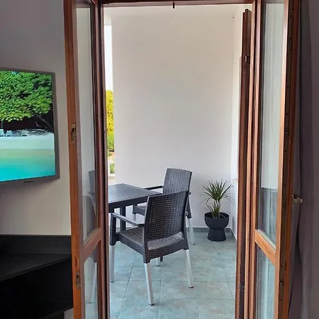 Arena Apartment Premantura